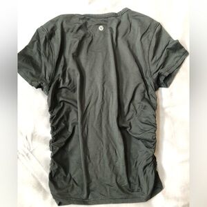 Lululemon top